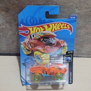Hot Wheels Beat All Diecast Car X Raycers Series 2018